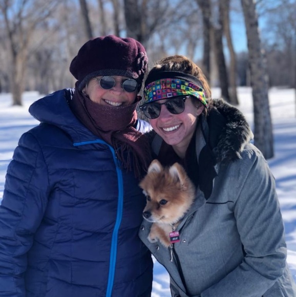 Hi I'm Christina! Welcome To My Closet! - Picture 4 of 8